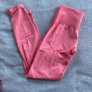 Coral NVGTN leggings